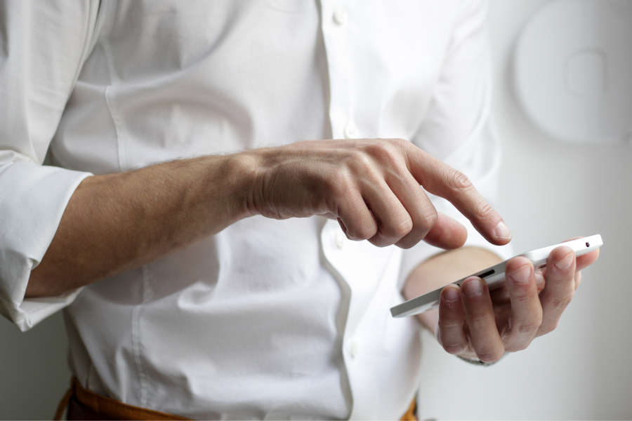 Telefoonverslaving: tips om de verslaving cirkel te doorbreken